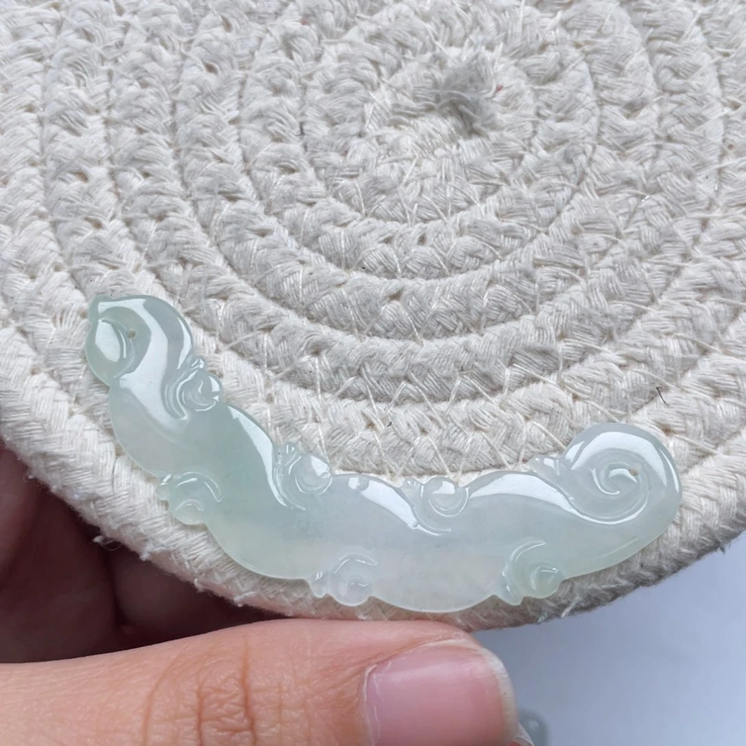 翡翠未镶嵌颈饰天然A货缅甸翡翠