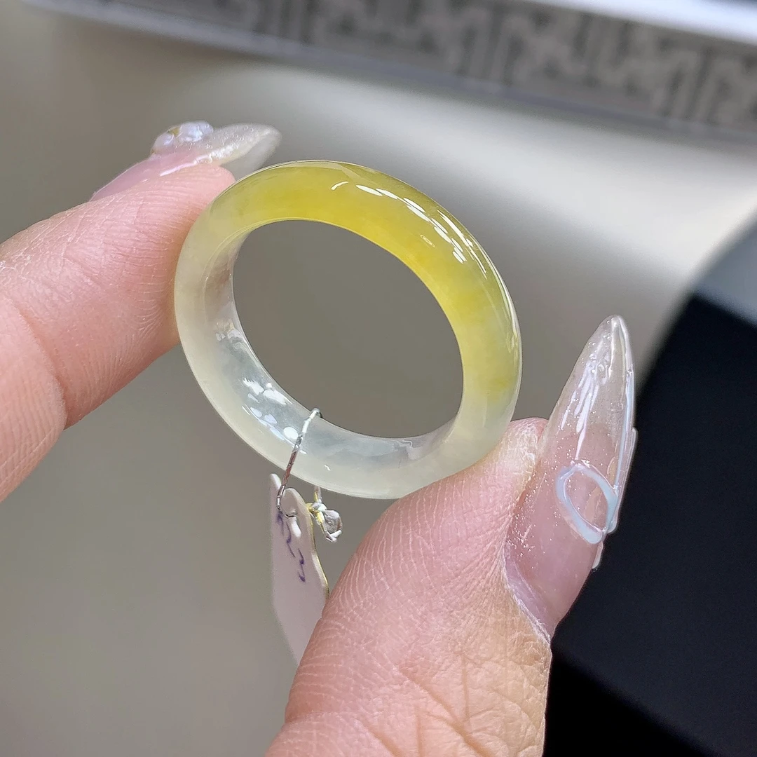 冰种玉戒指 23号24号半山水冰糖黄缅甸翡翠戒圈尺寸20.15.6-3.7mm