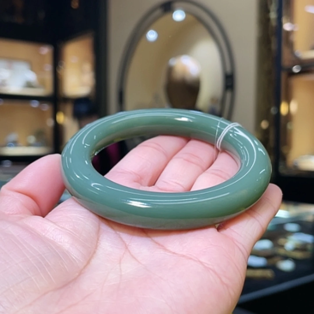 【闪购商品】和田玉手镯未镶嵌56#71.95g