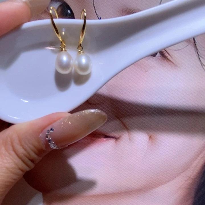 淡水珍珠耳饰未镶嵌