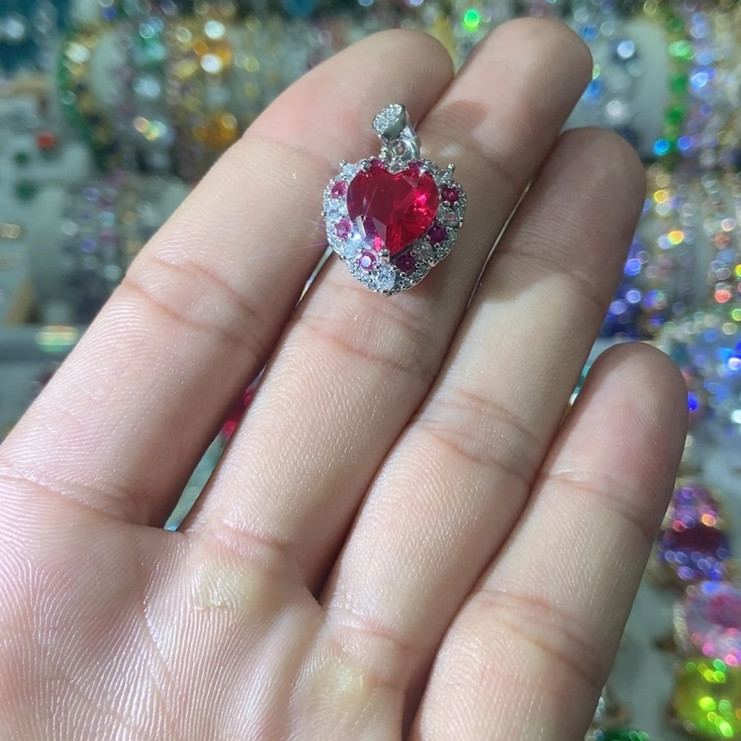 6锆石（处理）吊坠