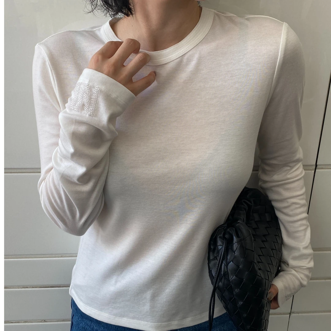 BETTY BAIRN极简风轻盈裸感叠穿百搭休闲圆领长袖打底衫25B-BW868