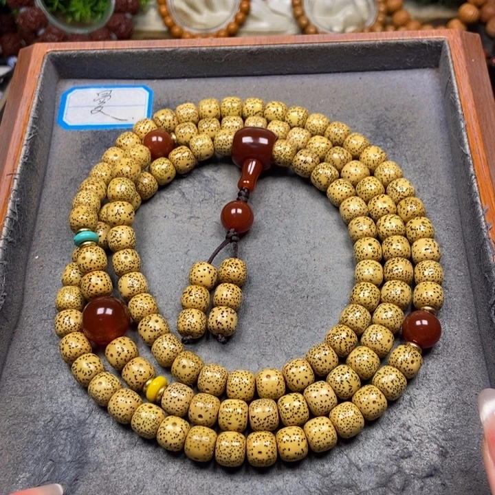 星月菩提吊坠菩提