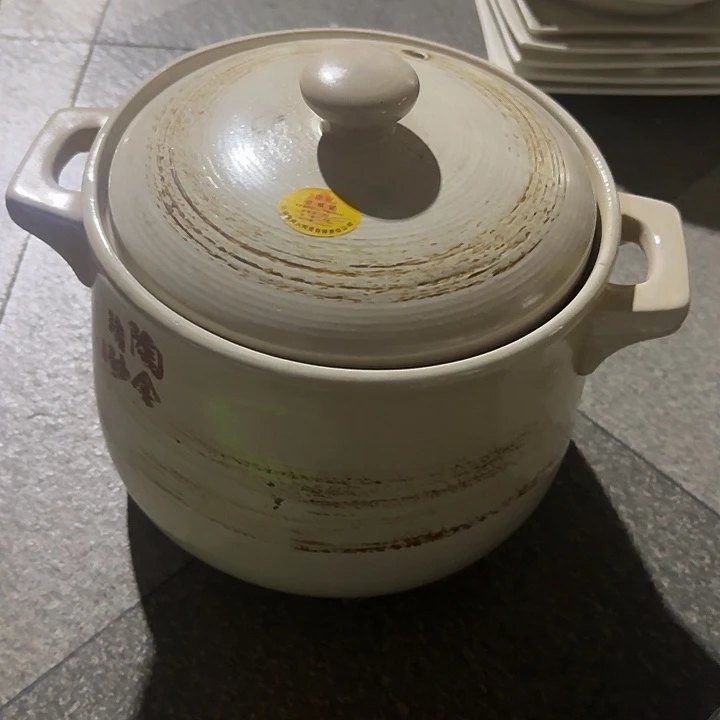 瓷片陶瓷盘子碗啥都有6.2升