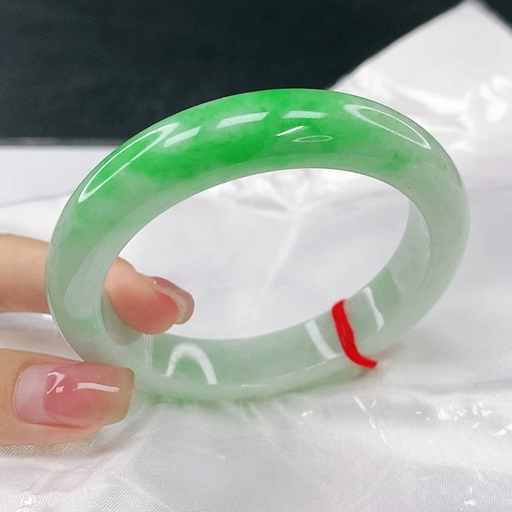 翡翠未镶嵌手镯圈55.5，78016