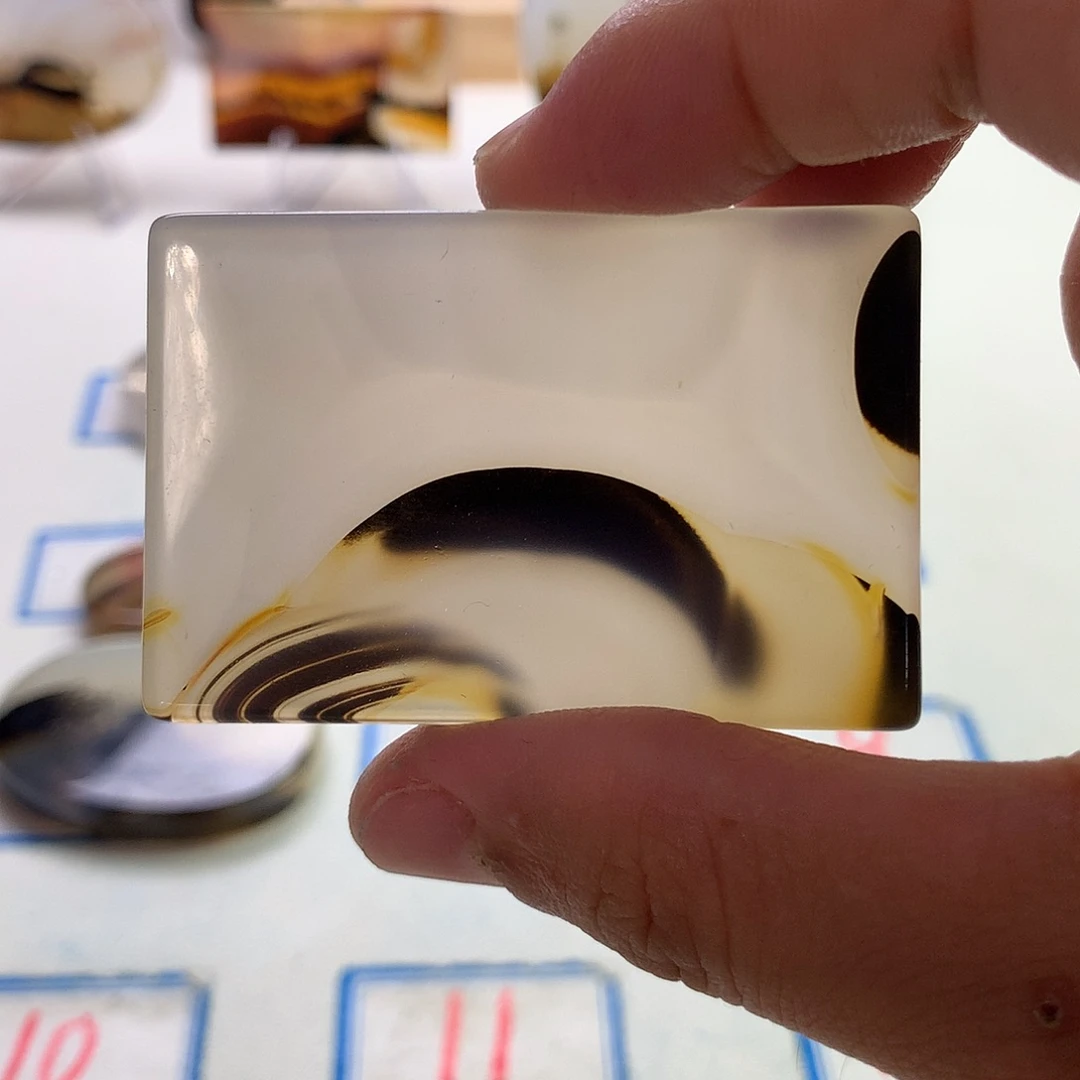 玛瑙/玉髓未镶嵌珠宝半成品