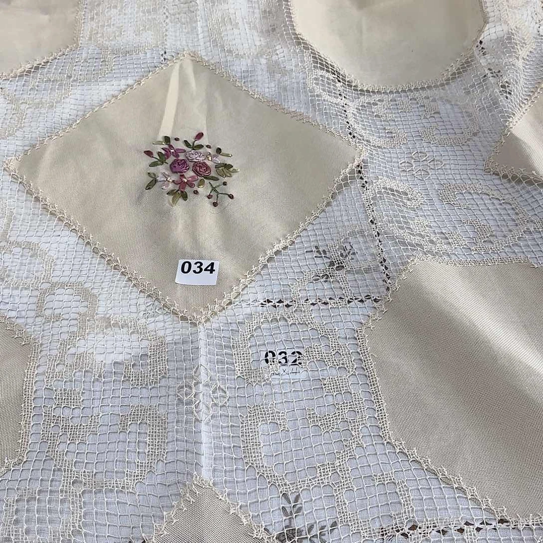 毛绒手工网口1.6✖️3.2桌布034