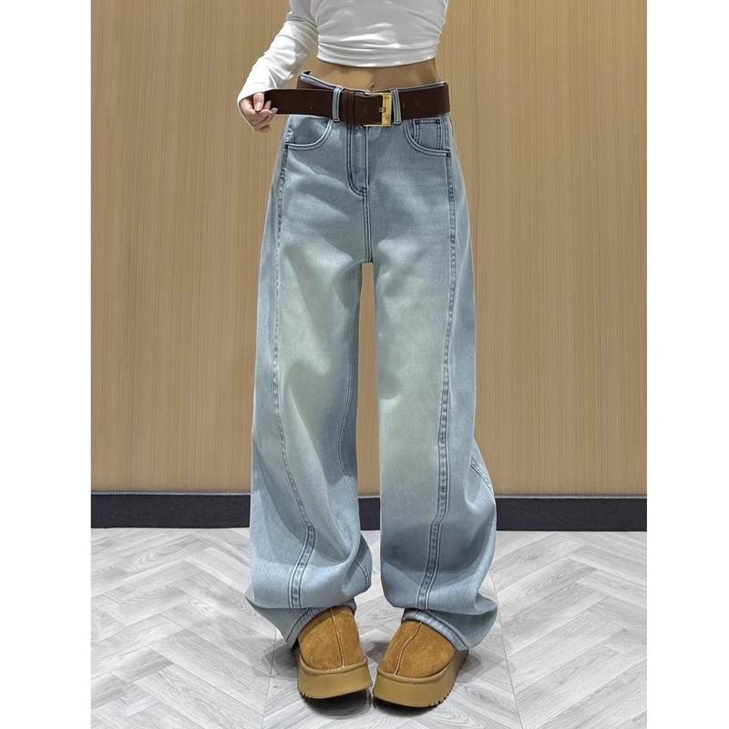 浅色时尚百搭阔腿牛仔裤女2025年春季新款休闲宽松显瘦直筒弯刀裤
