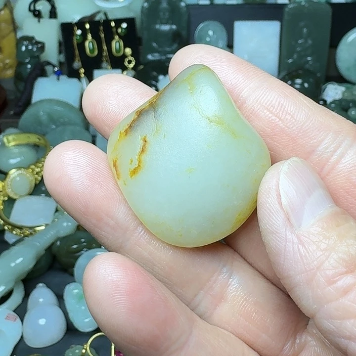 和田玉（青玉）颈饰未镶嵌