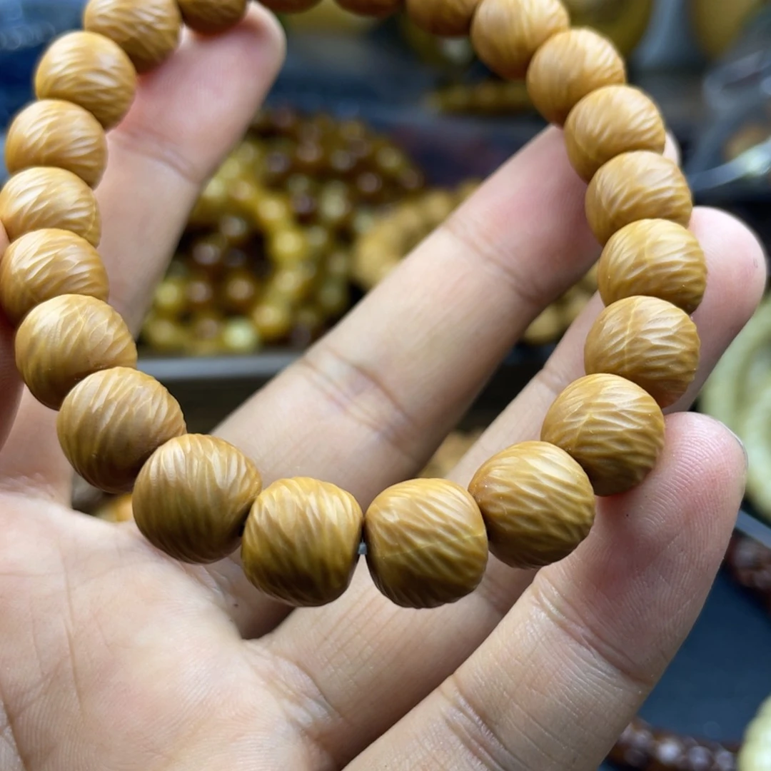 猴头核桃吊坠别忘吃