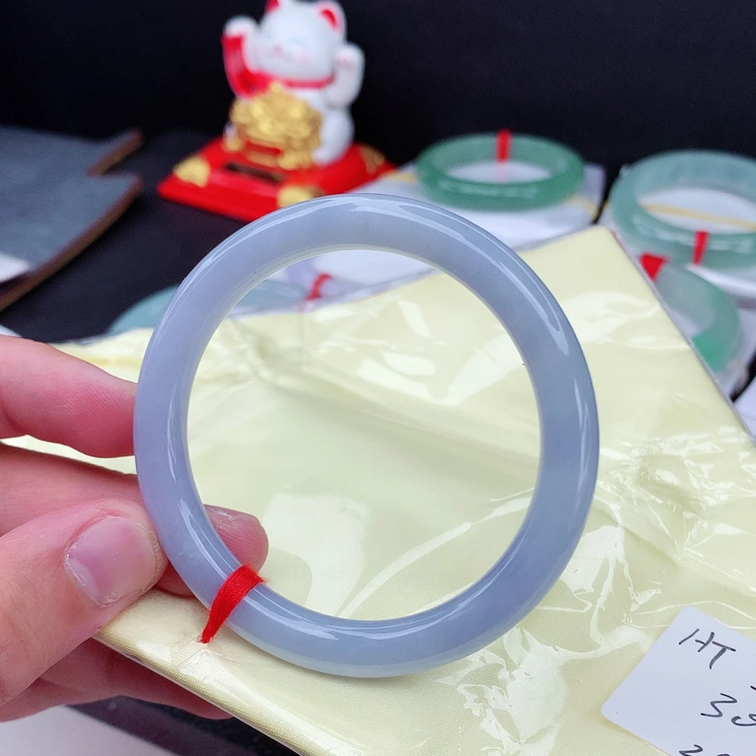 翡翠手镯未镶嵌52圆条