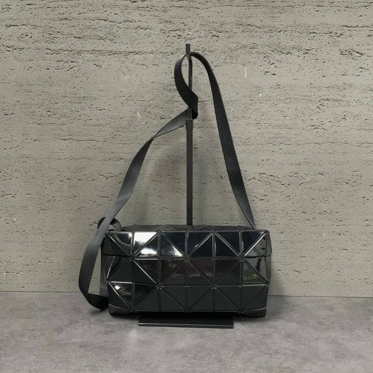 95新 Issey Miyake/三宅一生 /KIKI/单肩包/17524865