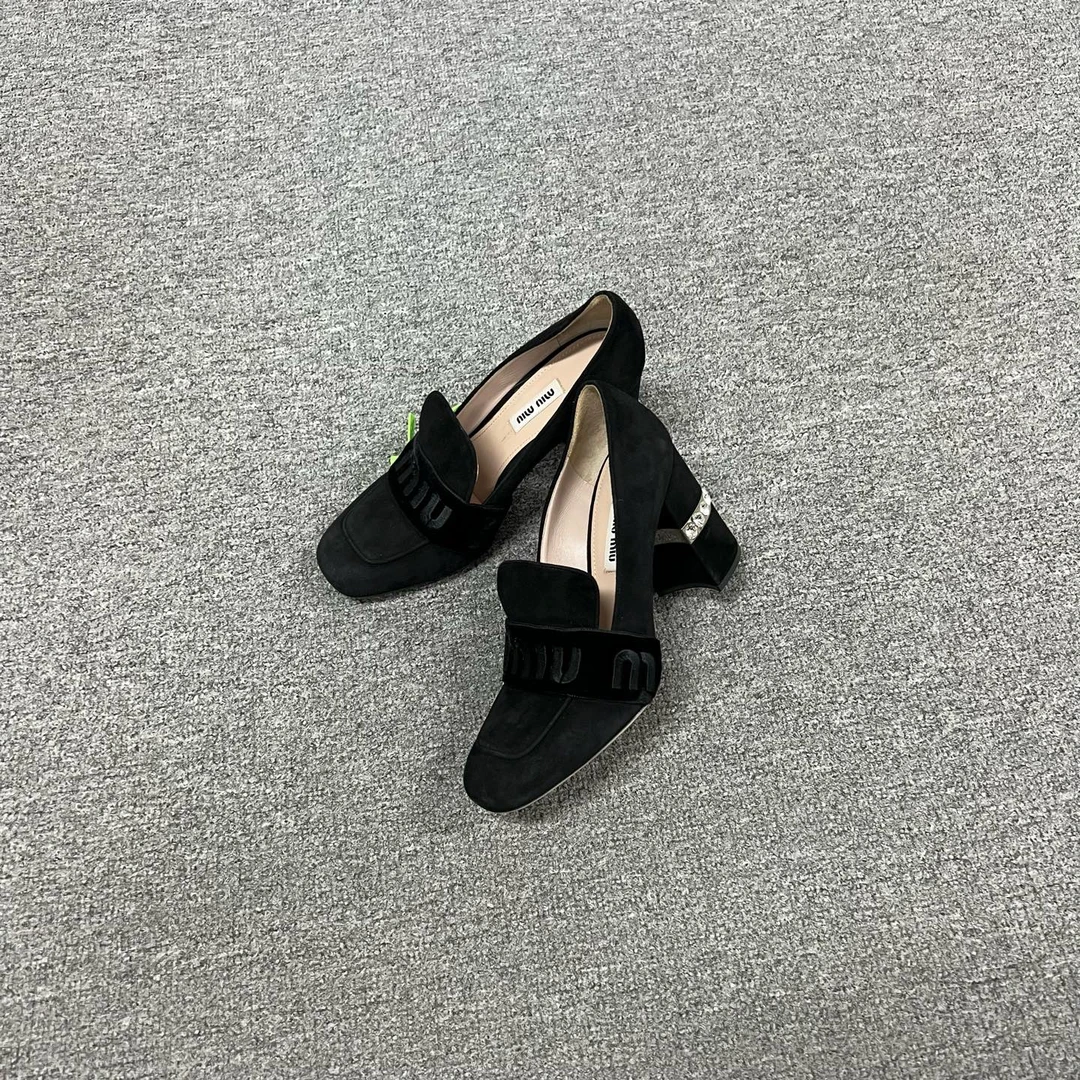 99新 AMIPARIS miumiu 高跟鞋37码