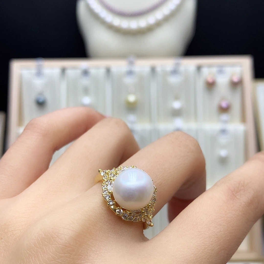 淡水珍珠颈饰合金