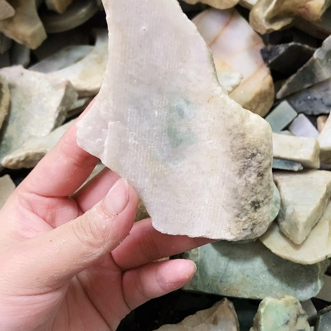 翡翠未镶嵌颈饰天然翡翠