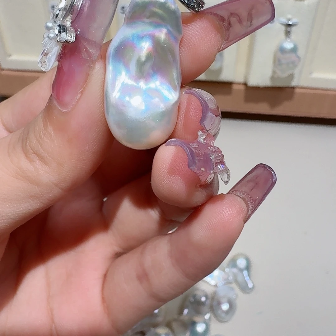 简***颈饰合金淡水珍珠