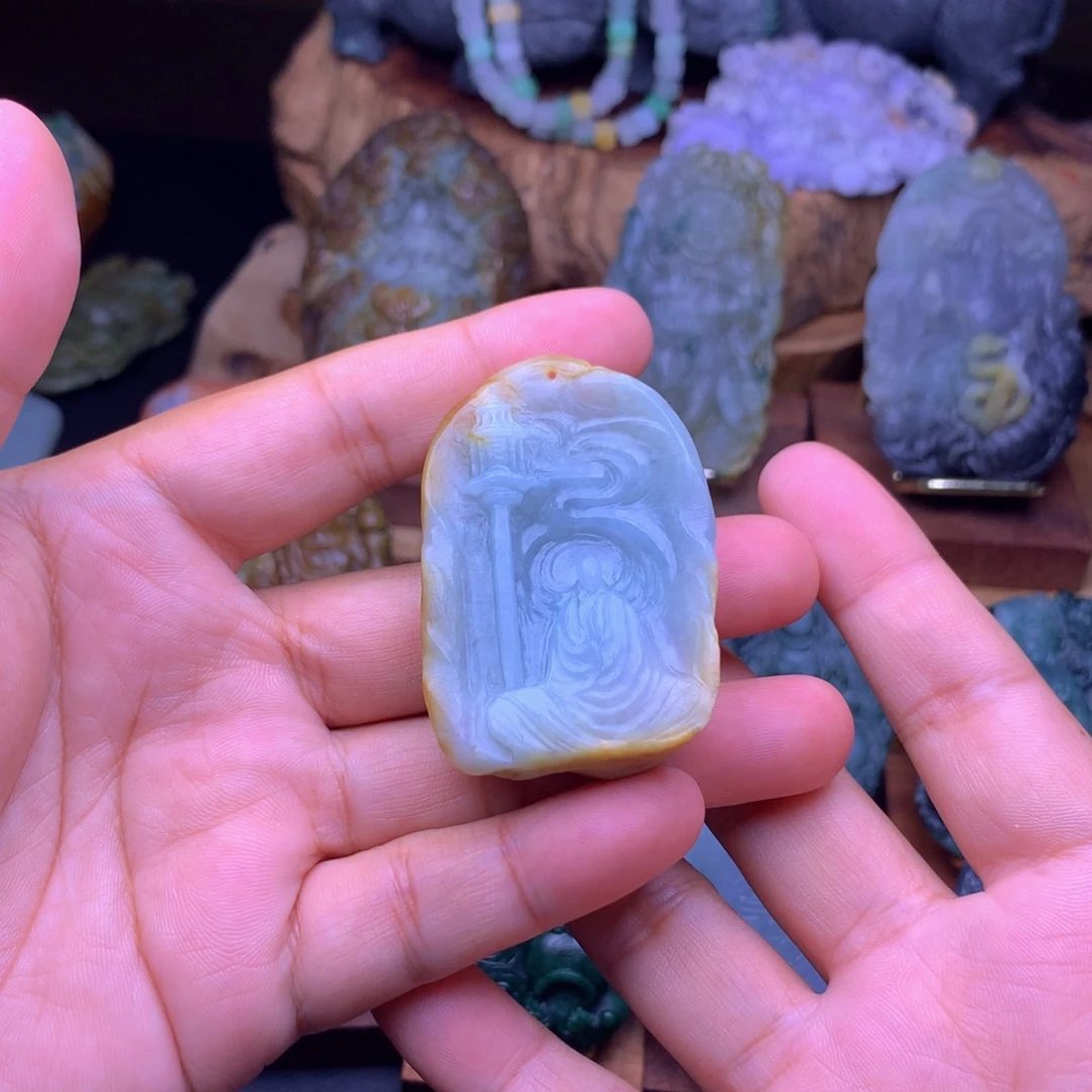 未镶嵌定制翡翠翡翠