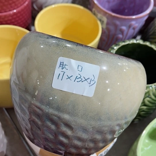 多肉绿植陶瓷花盆9.9包邮，有孔