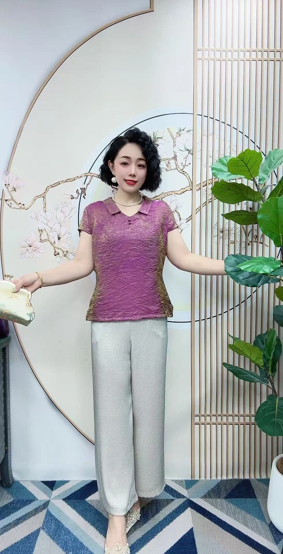 新款洋气时尚珠光变色小衫上衣