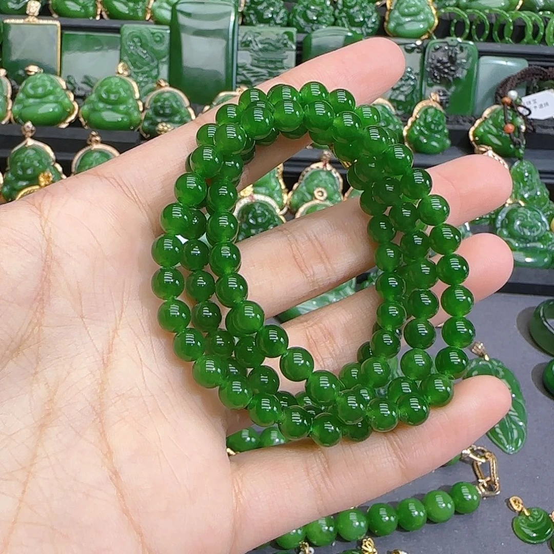 和田玉（碧玉）未镶嵌颈饰卡六冰阳绿多圈