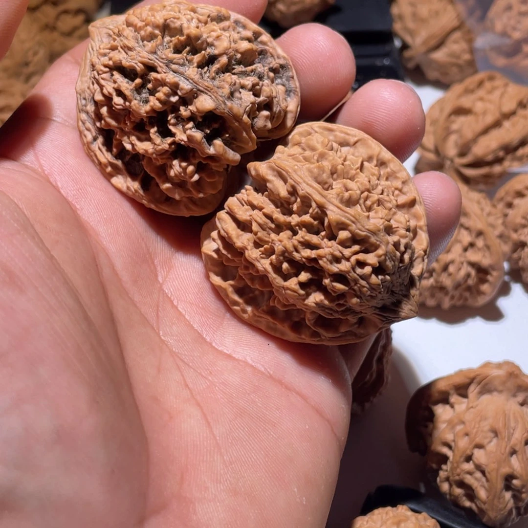 文玩核桃吊坠45全品满天星