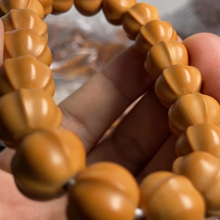 猴头核桃吊坠我们还不