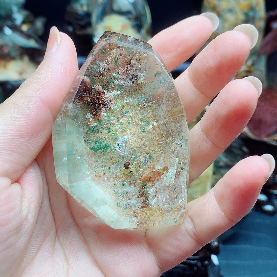 陈***霖水晶珠宝半成品未镶嵌
