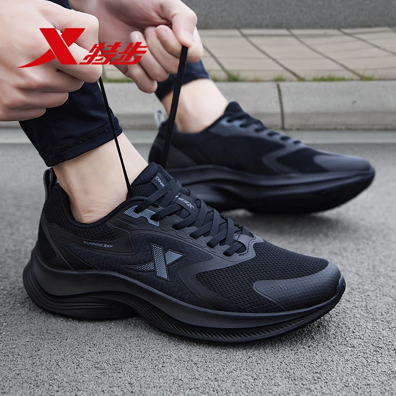 特步男鞋夏季网面透气运动鞋轻便休闲鞋黑色2025新款软底男跑步鞋