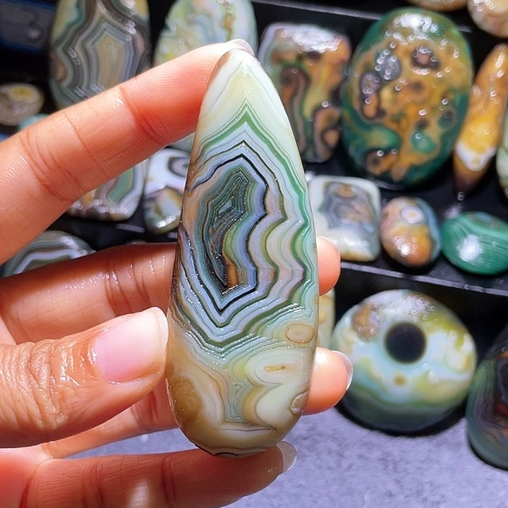 玛瑙/玉髓珠宝奇石未镶嵌