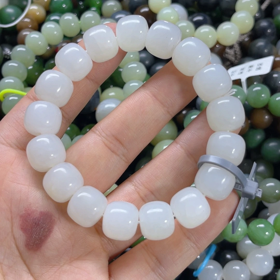 未镶嵌手链和田玉