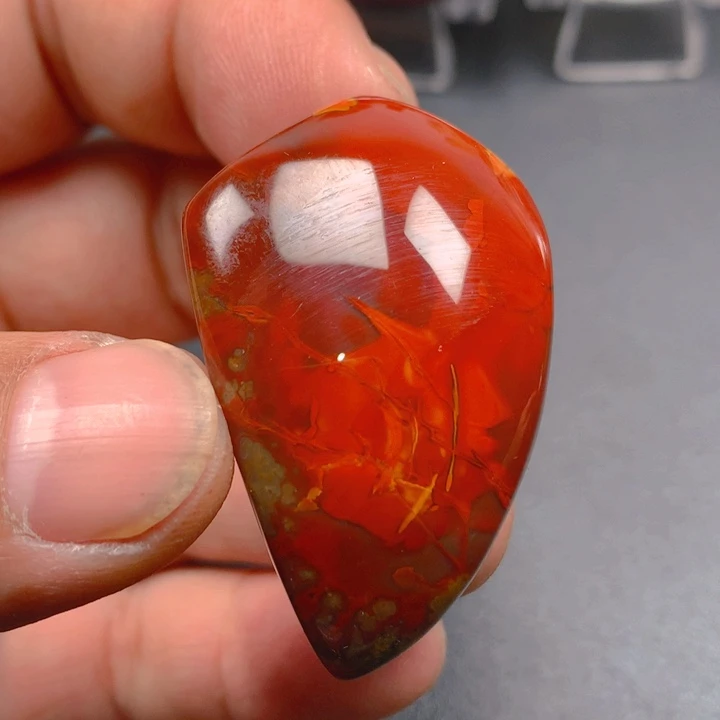 玛瑙/玉髓颈饰未镶嵌冰**蹈