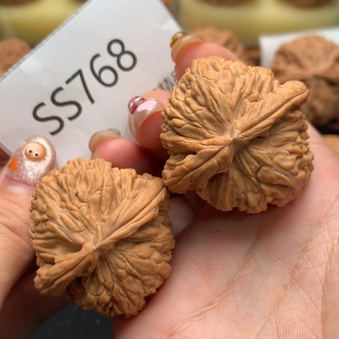 把件文玩核桃全品白狮子39