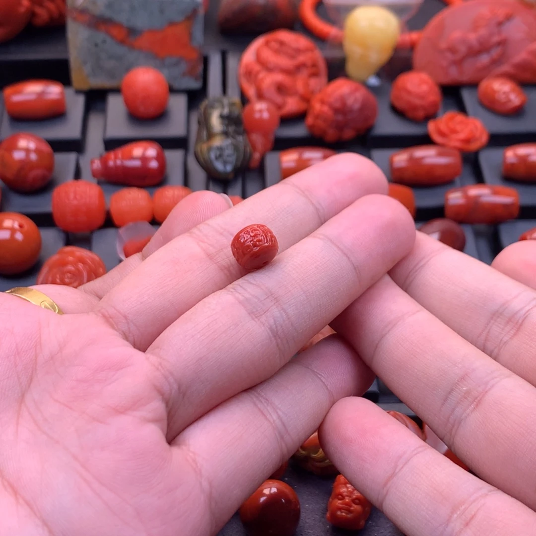 南红玛瑙未镶嵌精工雕刻回纹老型单珠9.5mm