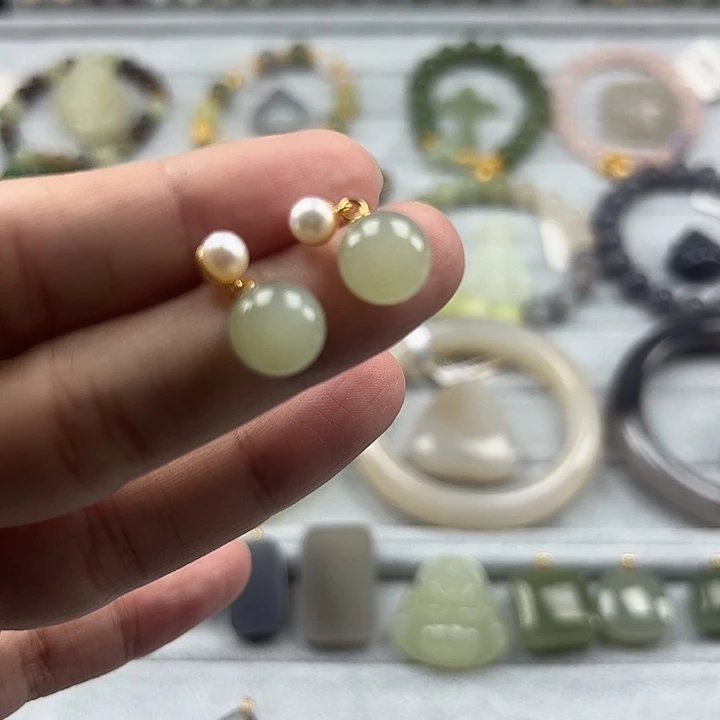 和田玉未镶嵌珠宝半成品