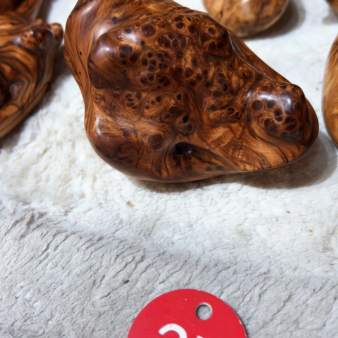 柏木空*黑金榴水把件