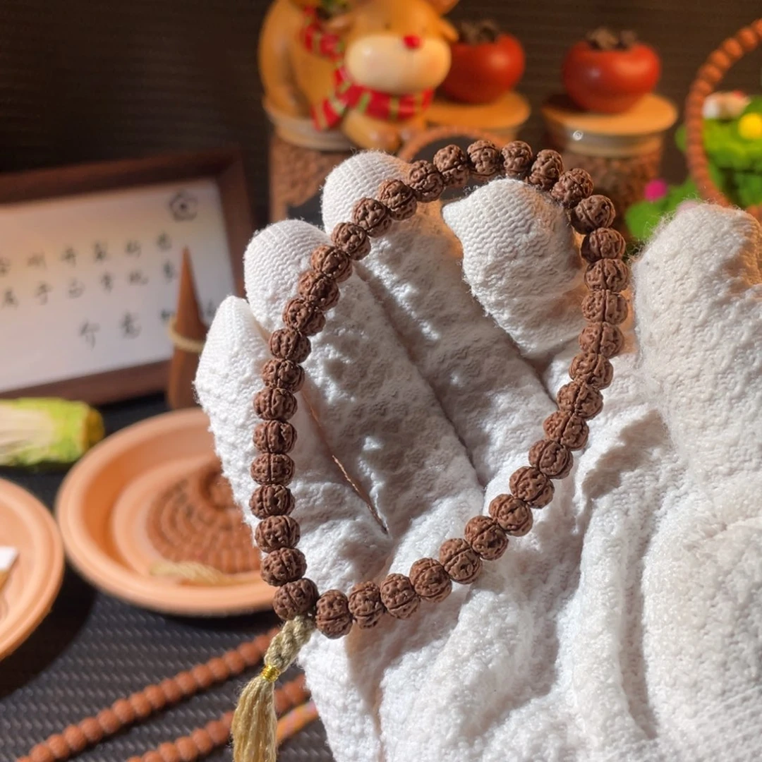 金刚菩提吊坠勿里达老树王7.7mm