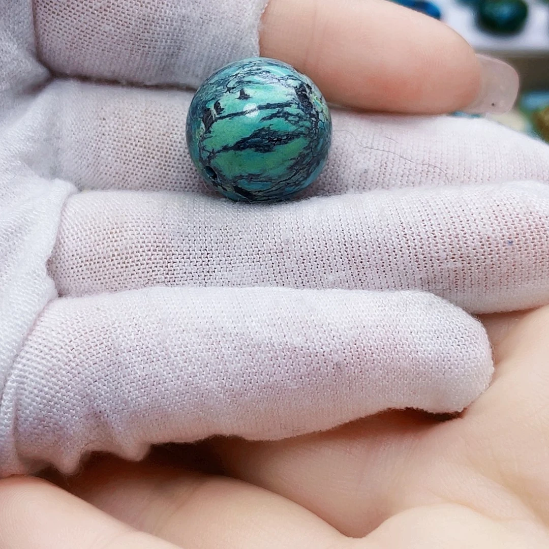 绿松石未镶嵌饰品