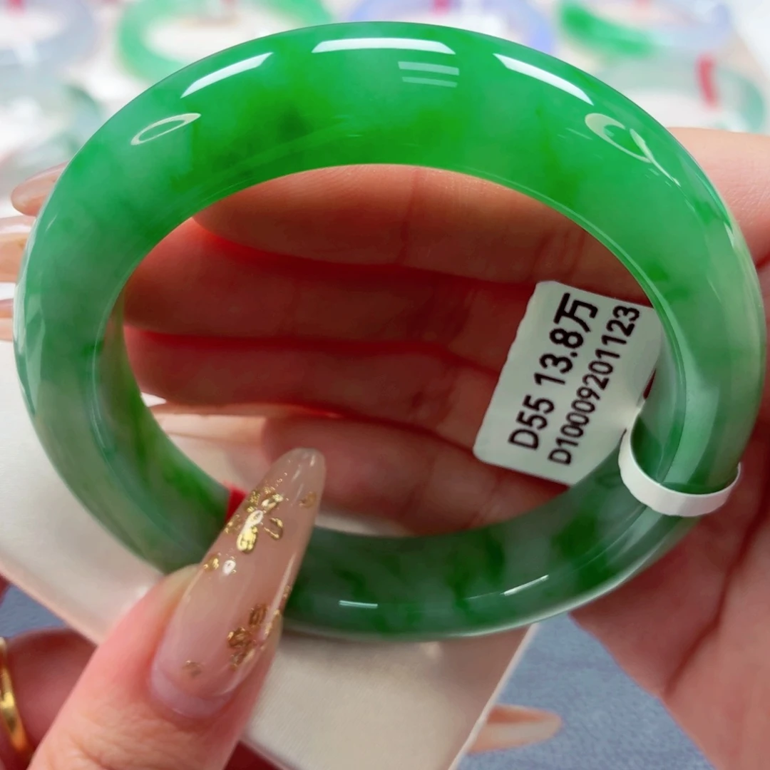 翡翠未镶嵌手镯22（67号）