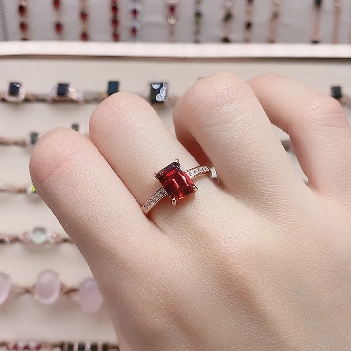 石榴石戒指银S925镶嵌戒指