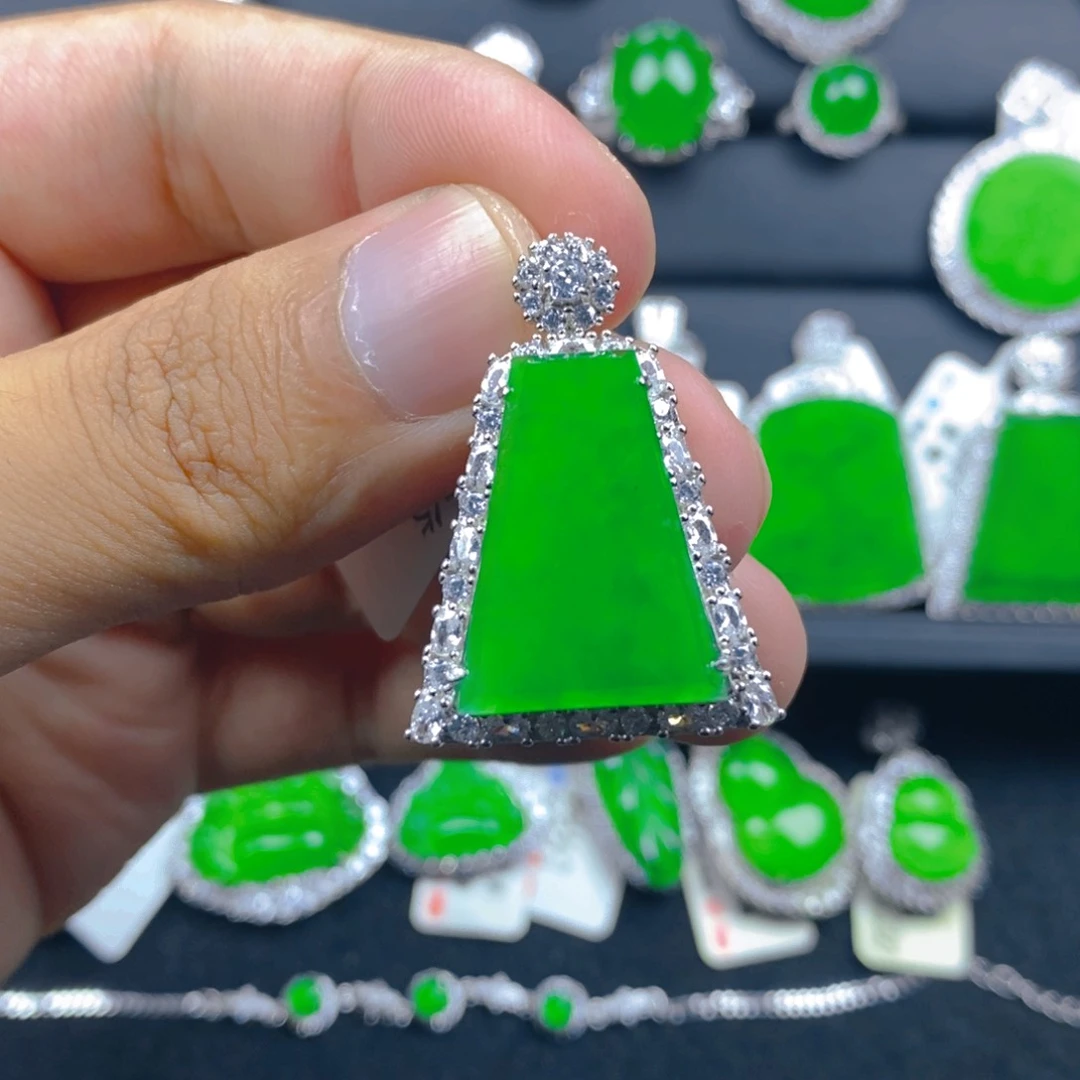 翡翠银S925镶嵌颈饰6666666666