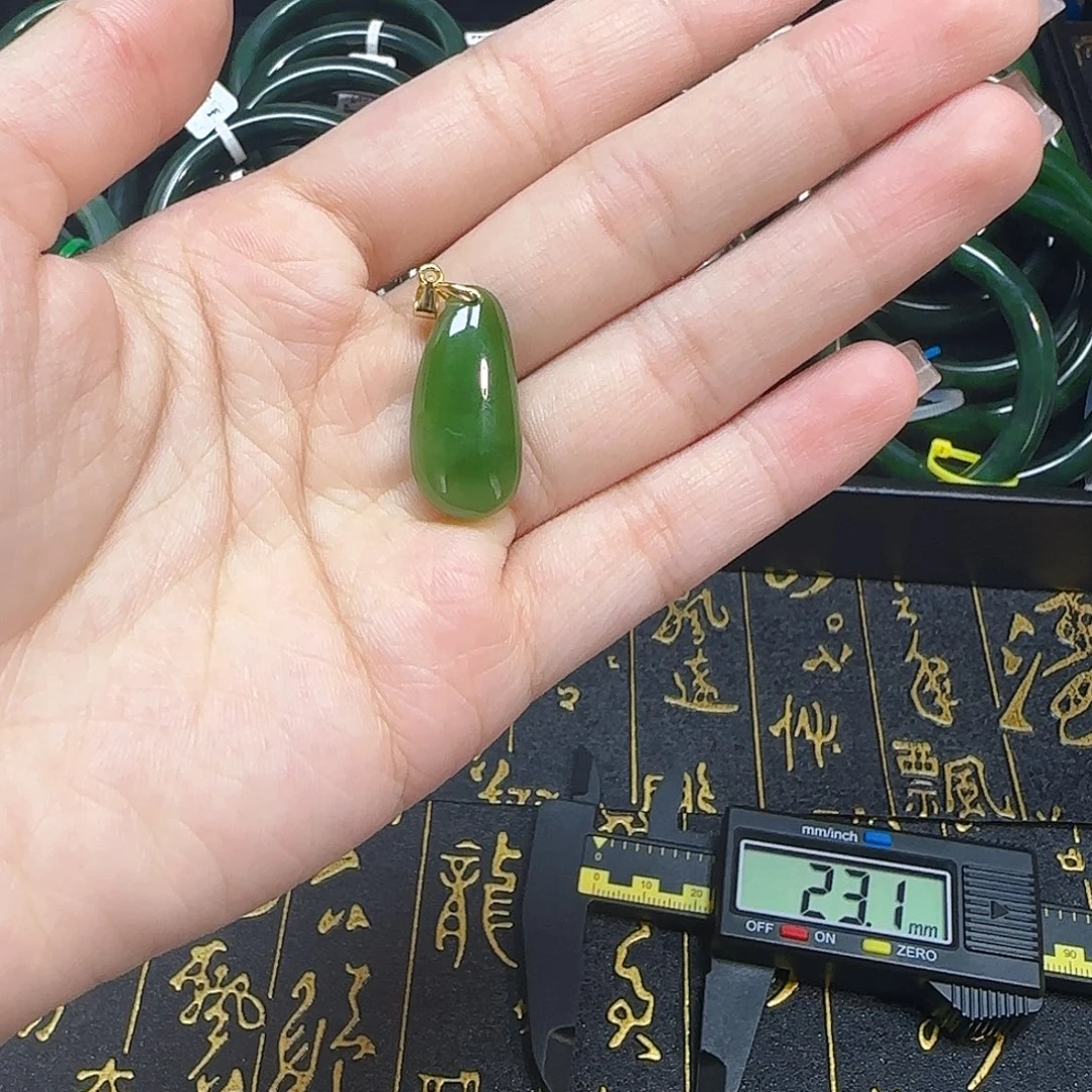 和田玉银S925镶嵌颈饰福瓜吊坠