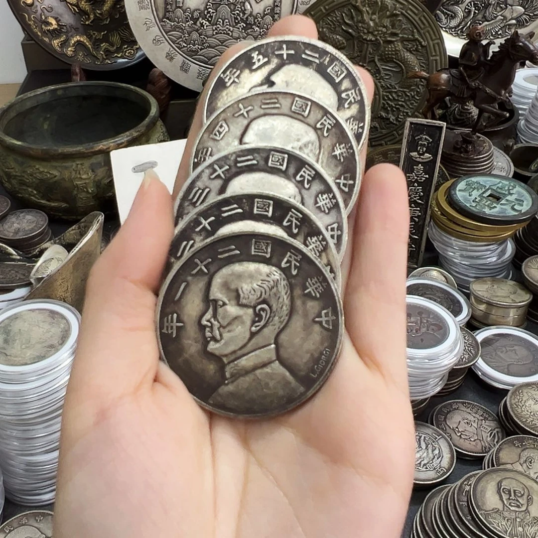 金属复古风格摆件