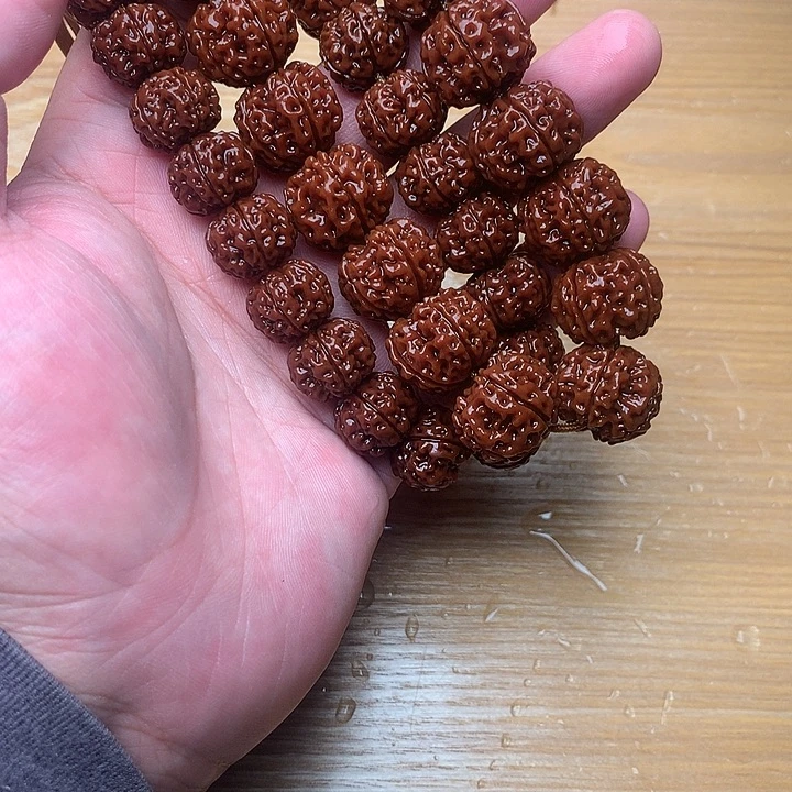 金刚菩提吊坠梅花