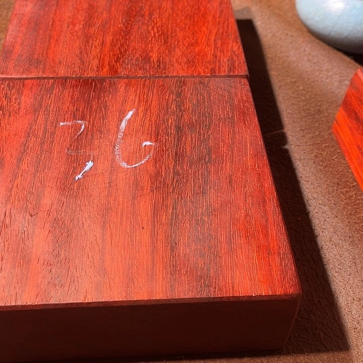 弥***勒木精品规格底座木料