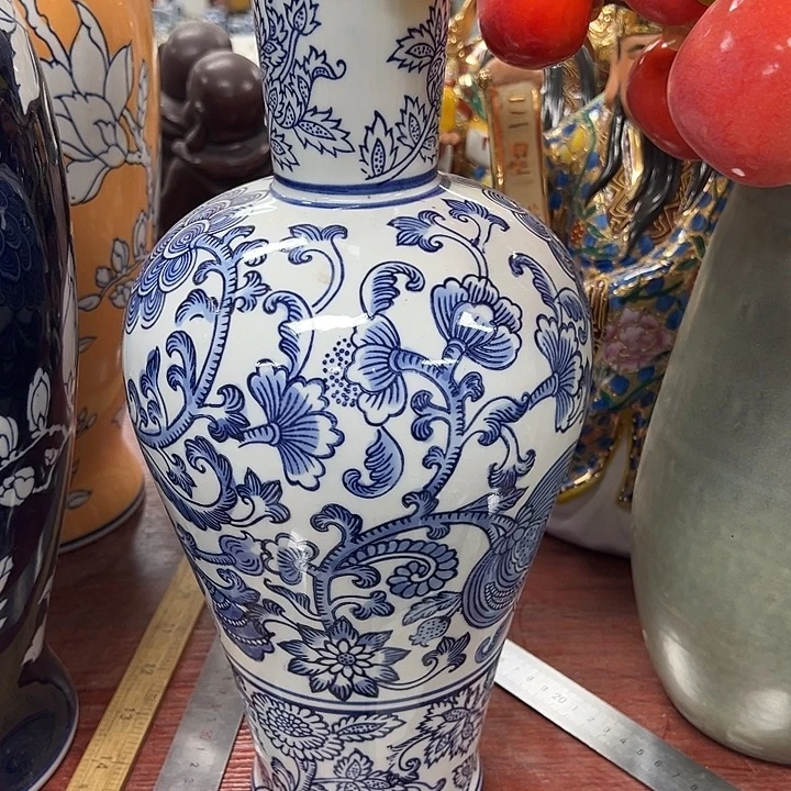 瓷片微瑕陊次。。。。。。！。。。。。