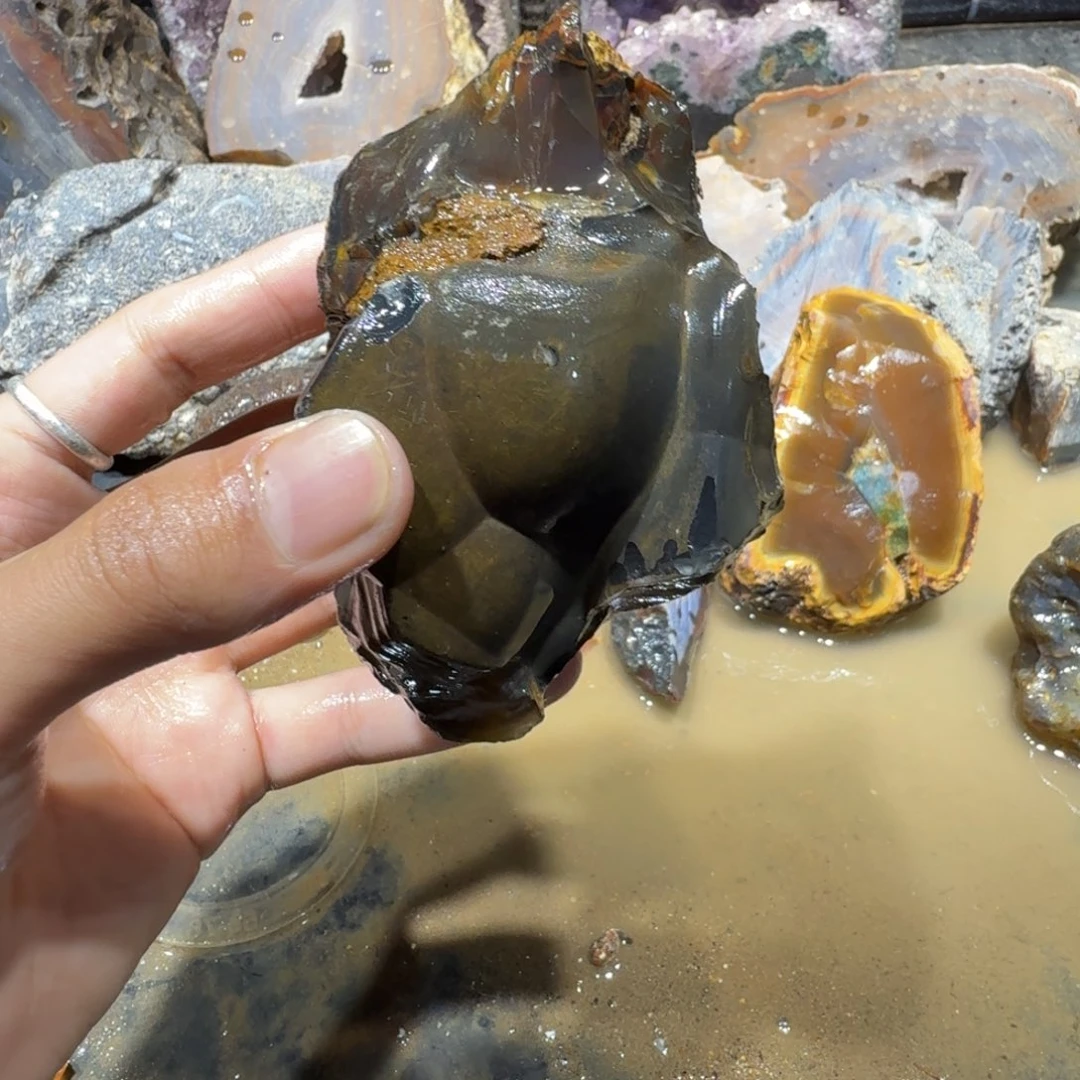 未镶嵌玛瑙/玉髓珠宝半成品