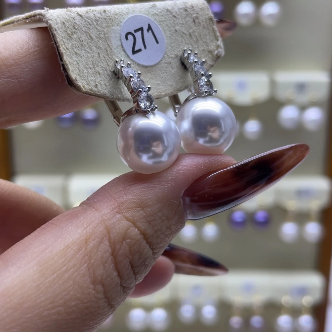淡水珍珠耳饰未镶嵌