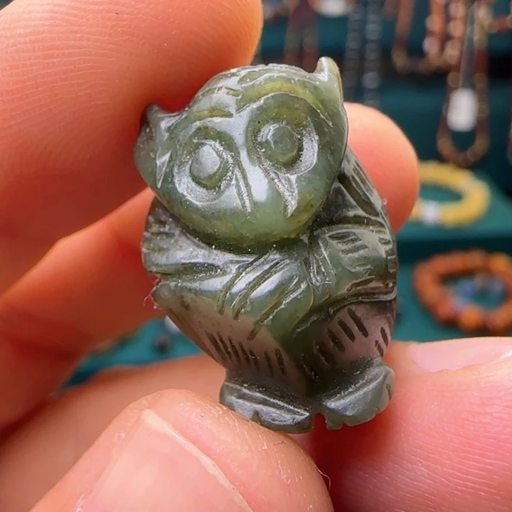 颈饰未镶嵌和田玉（糖玉）