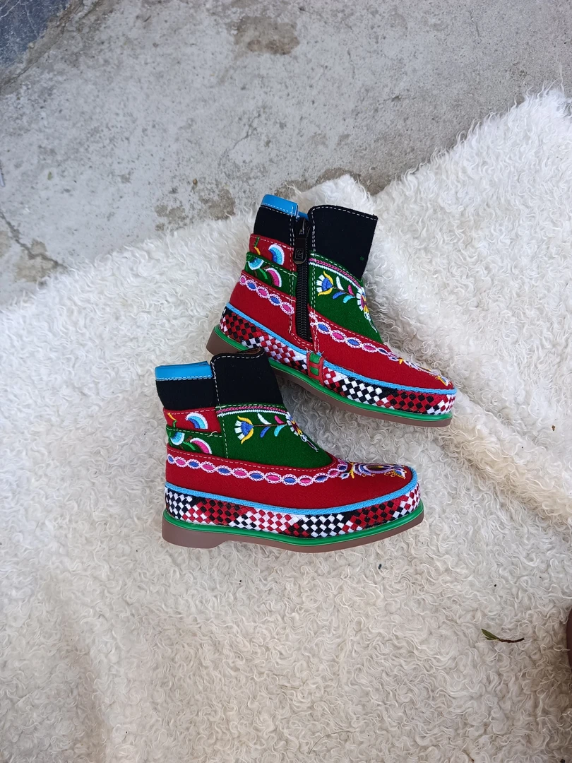 民族风格女童鞋平底新款两岁到十几岁能穿