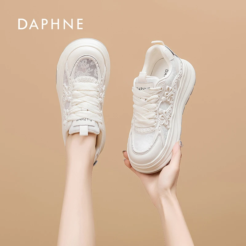 达芙妮小白鞋女2025夏季新款网纱透气软底厚底百搭休闲运动板鞋
